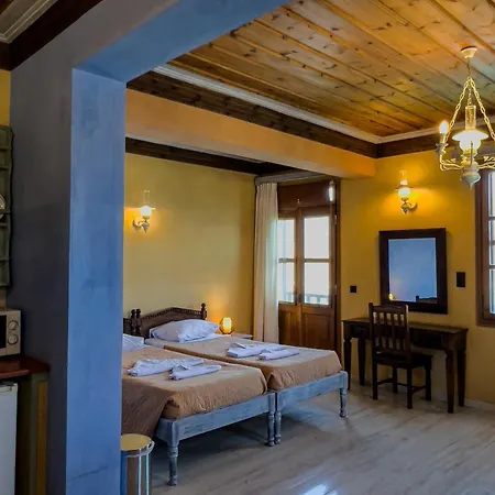 Agnanti Studios Apartment *